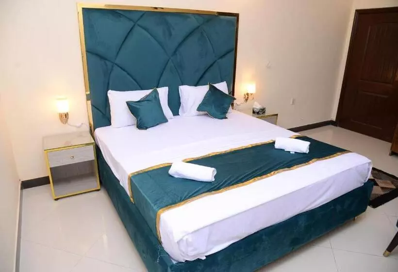 Go Room Hotel Lahore