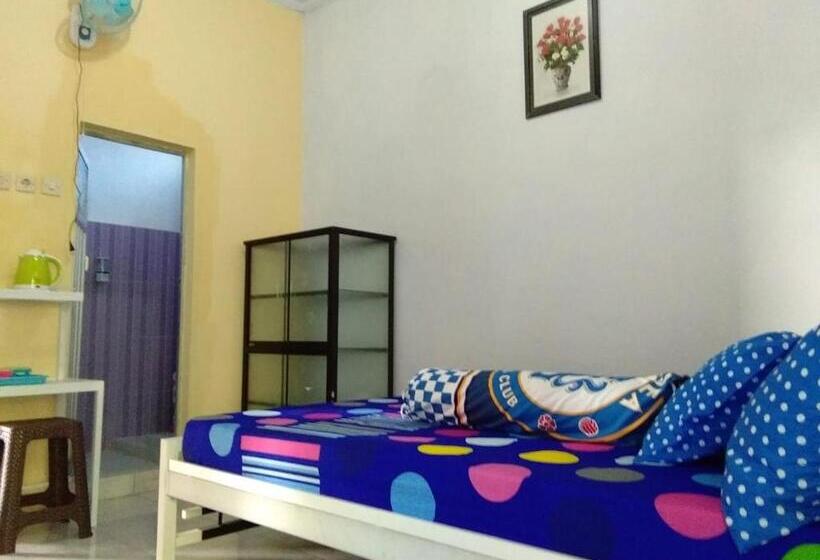 Hostel Taruna