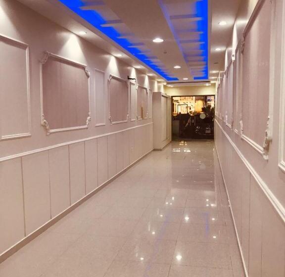 ホテル الياسمين للشقق المفروشة