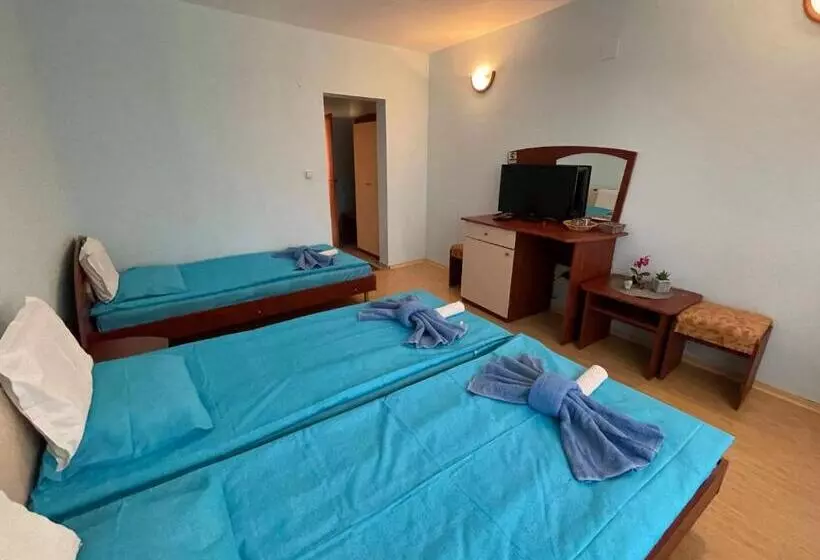 Hotelli Bar & Guests Room Ela
