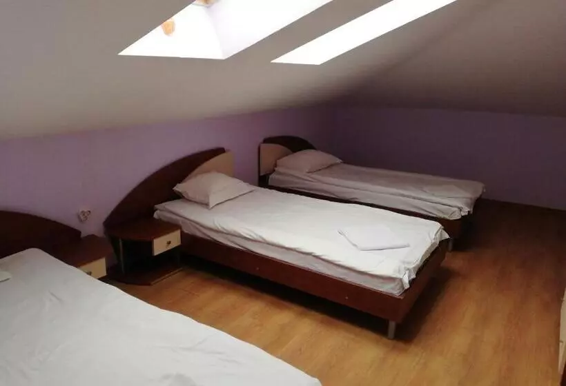 Hotelli Bar & Guests Room Ela