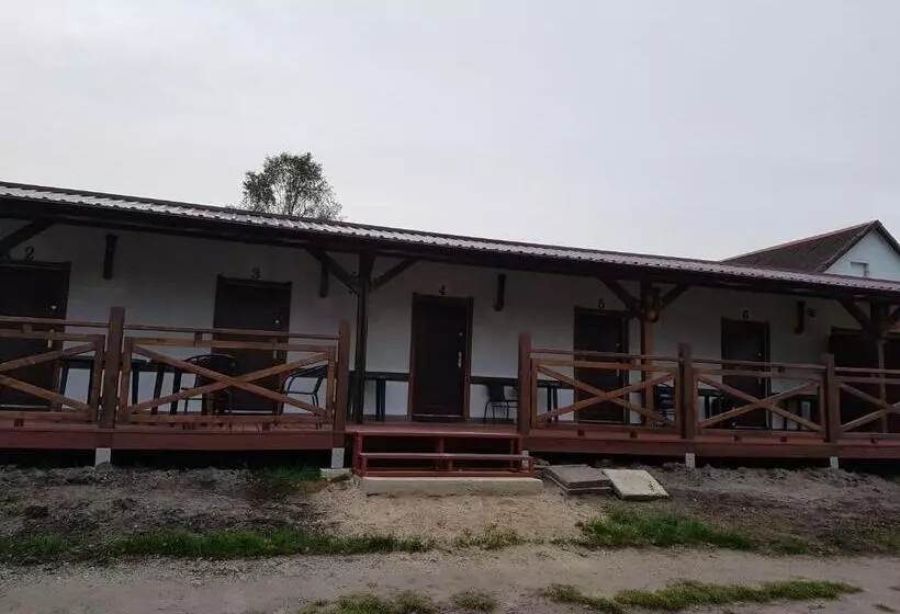 ホテル Leśny Dworek   Pokoje Nad Jeziorem