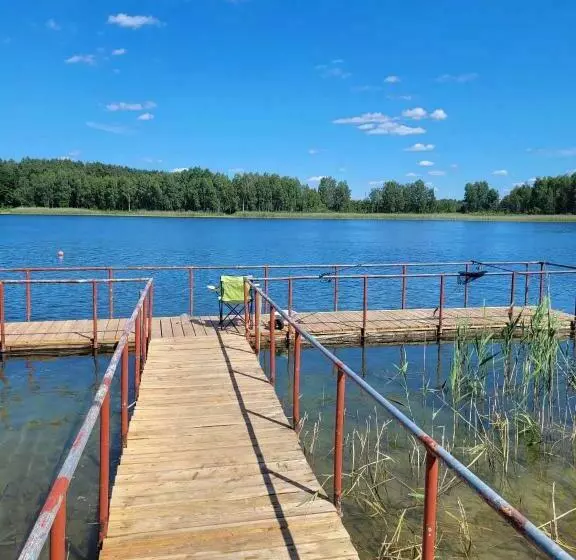ホテル Leśny Dworek   Pokoje Nad Jeziorem