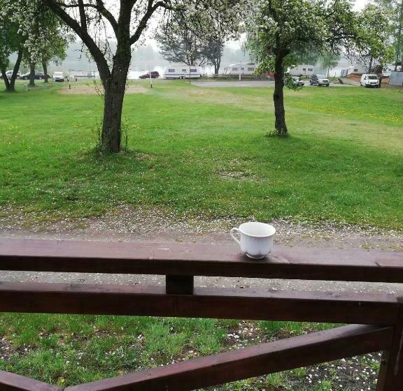 בית מלון כפרי Leśny Dworek Pokoje Nad Jeziorem