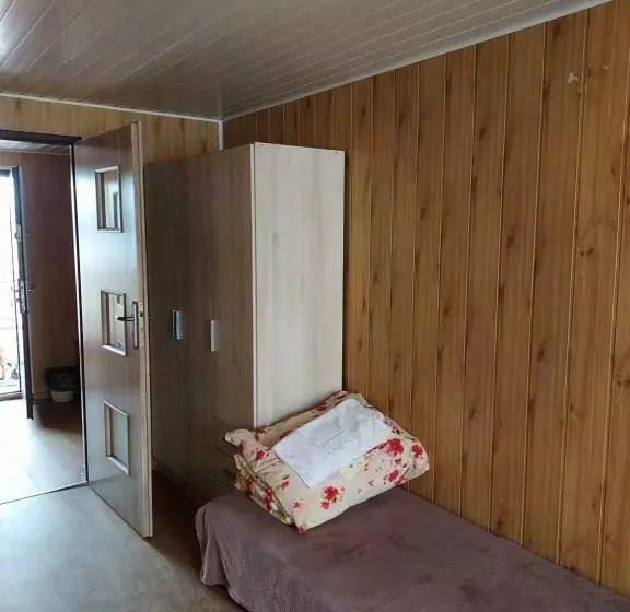 ホテル Leśny Dworek   Pokoje Nad Jeziorem