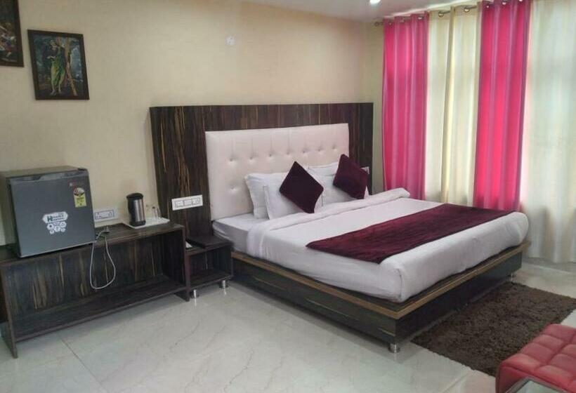 Dharamshala Hotel Mount Edge