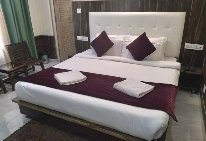 Dharamshala Hotel Mount Edge