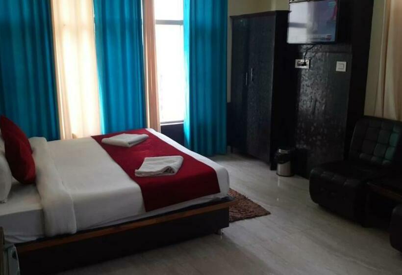 Dharamshala Hotel Mount Edge