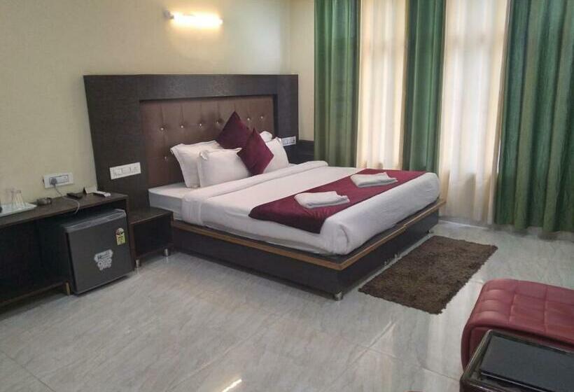 Dharamshala Hotel Mount Edge