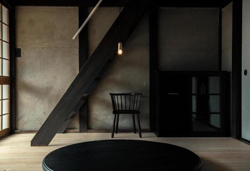 호텔 Oito 美しい街並みに佇む喫茶と宿