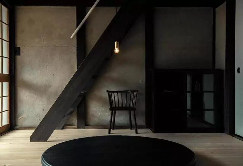 ホテル Oito 美しい街並みに佇む喫茶と宿