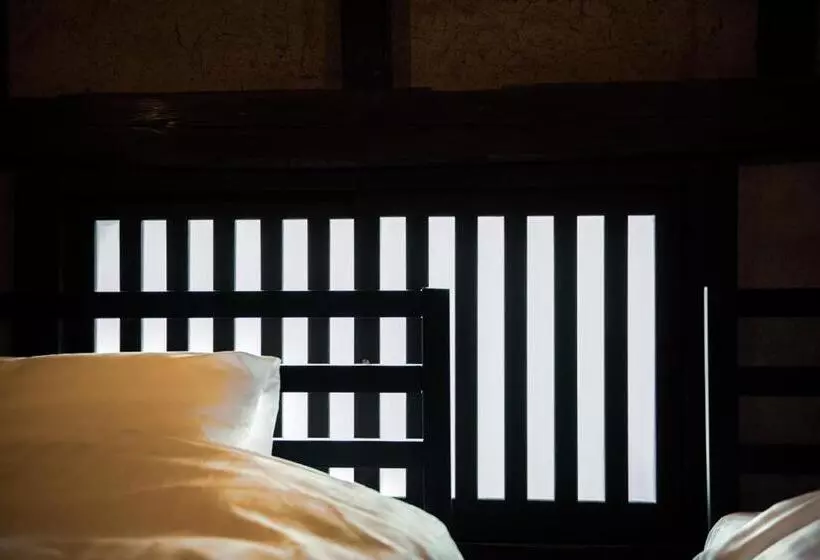 ホテル Oito 美しい街並みに佇む喫茶と宿