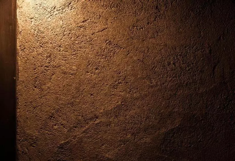 ホテル Oito 美しい街並みに佇む喫茶と宿