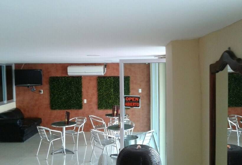 Hotel Puerto Real Minatitlán