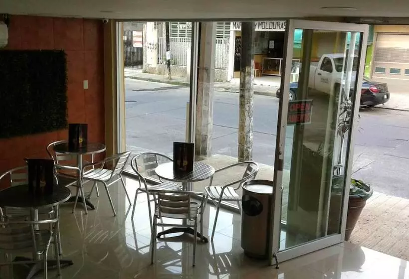 Hotelli Puerto Real Minatitlán