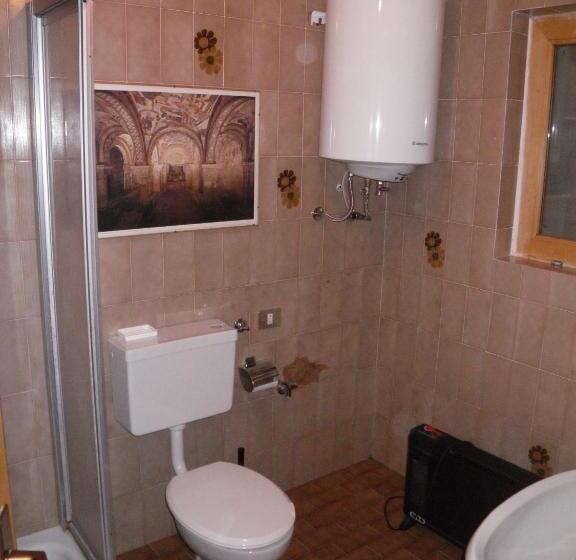 Пансион Carezza Units, Dolomites