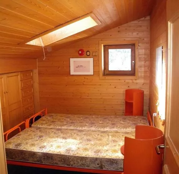 Majatalo Carezza Units, Dolomites