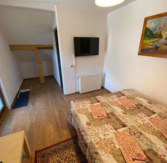 פנסיון Casa Mili