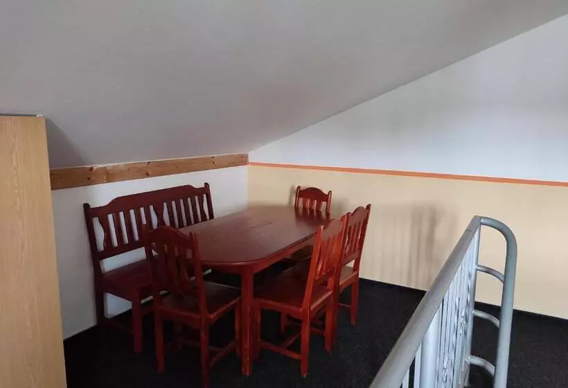 ペンション Neznašovy Restaurant Penzion