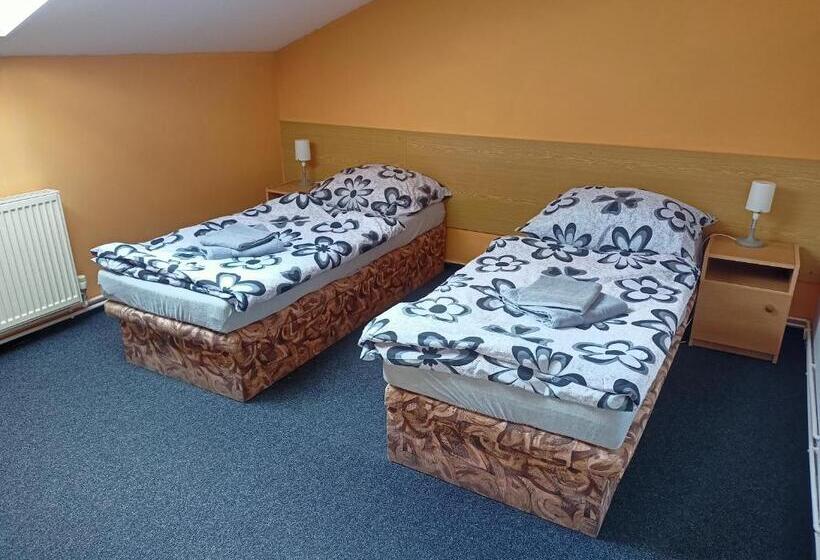 Пансион Neznašovy Restaurant Penzion