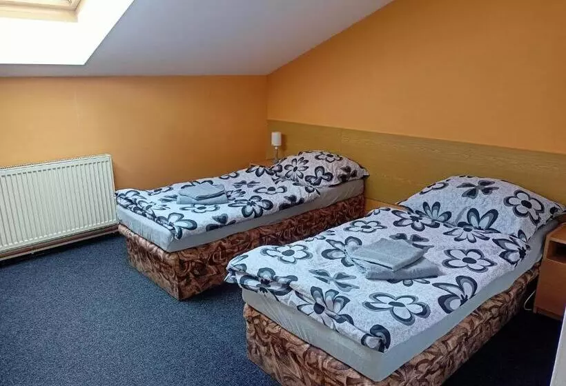 ペンション Neznašovy Restaurant Penzion