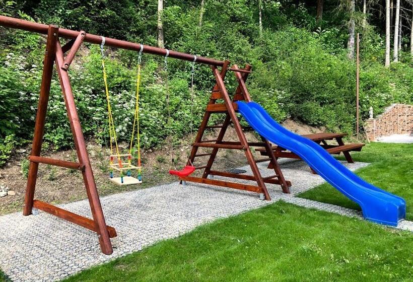 ペンション Penzion Karolinka