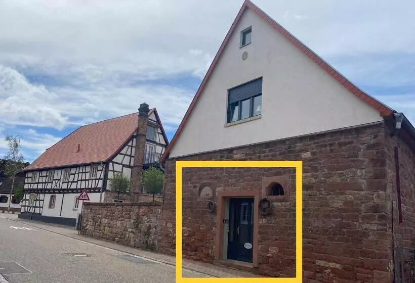 ペンション Sonnenhof 1737   Ferienzimmer & Apartments