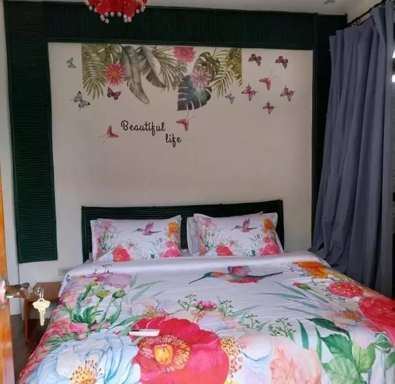 リゾートホテル Miley Lodging Restobar