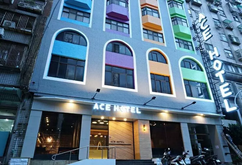 هاستل 蓮園旅舘 桃園店
