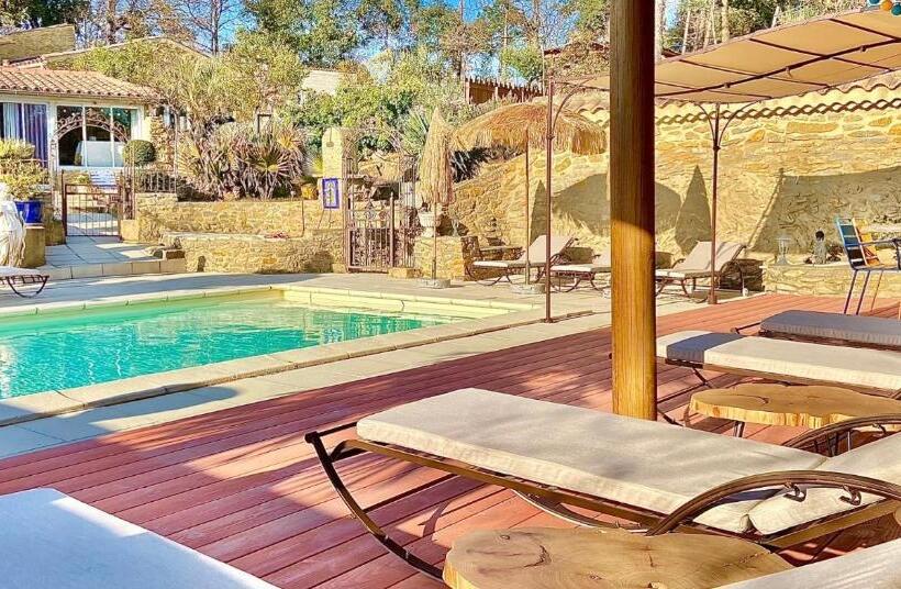 مبيت وإفطار Chambres D Hôtes Et Gîtes Les Restanques