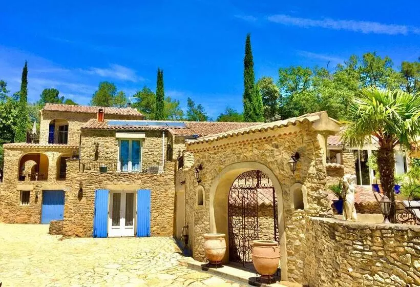 Aamiaismajoitus (B&B) Chambres D Hôtes Et Gîtes Les Restanques