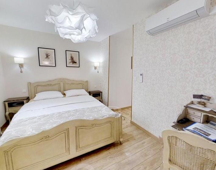 مبيت وإفطار Chambres D Hôtes Et Gîtes Les Restanques