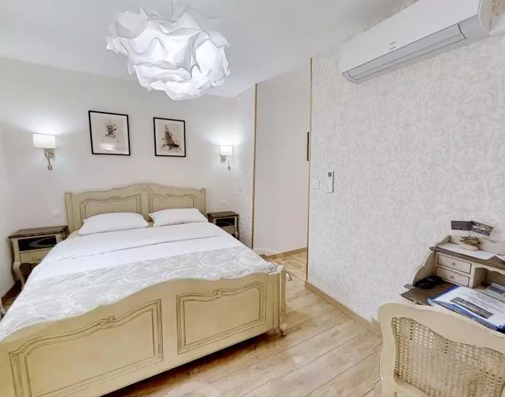 Aamiaismajoitus (B&B) Chambres D Hôtes Et Gîtes Les Restanques