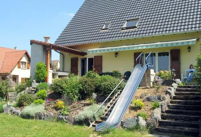 ベッドアンドブレックファースト Couette Et Cafe   Chambre Bleue