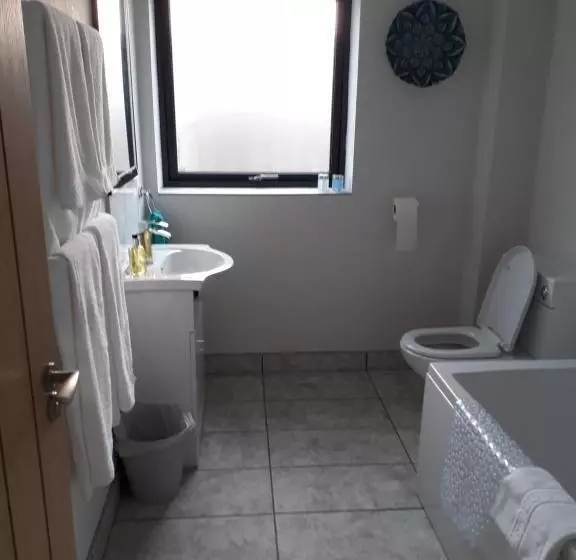 Aamiaismajoitus (B&B) Foxholes Accommodation