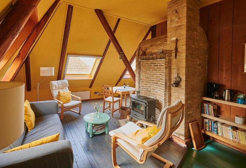 Bed And Breakfast Joarum