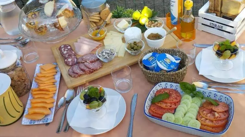 تختخواب و صبحانه La Casa Tra Gli Ulivi