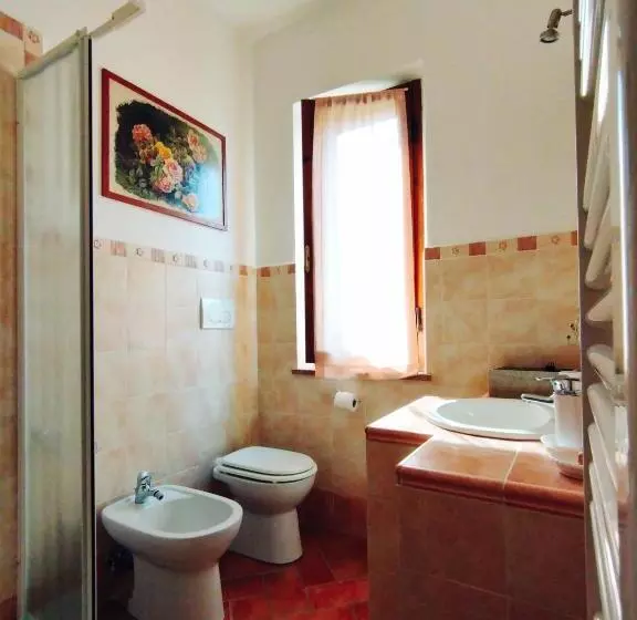 تختخواب و صبحانه La Casa Tra Gli Ulivi