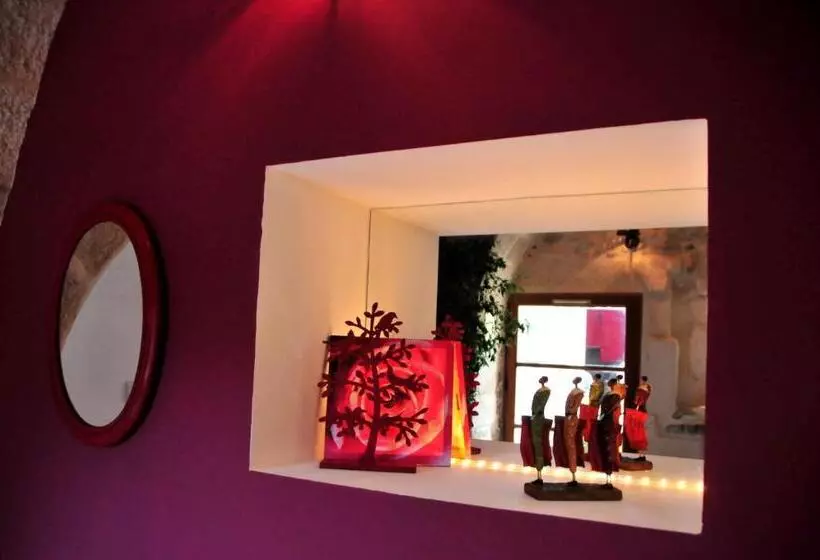 ベッドアンドブレックファースト La Voûte De Lapparan