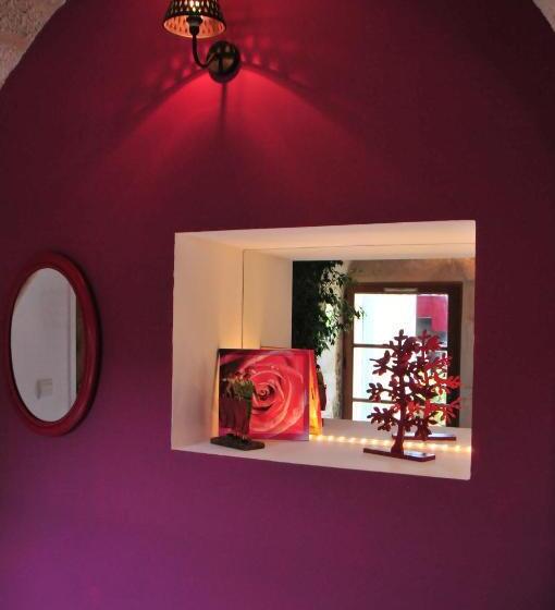 민박 La Voûte De Lapparan