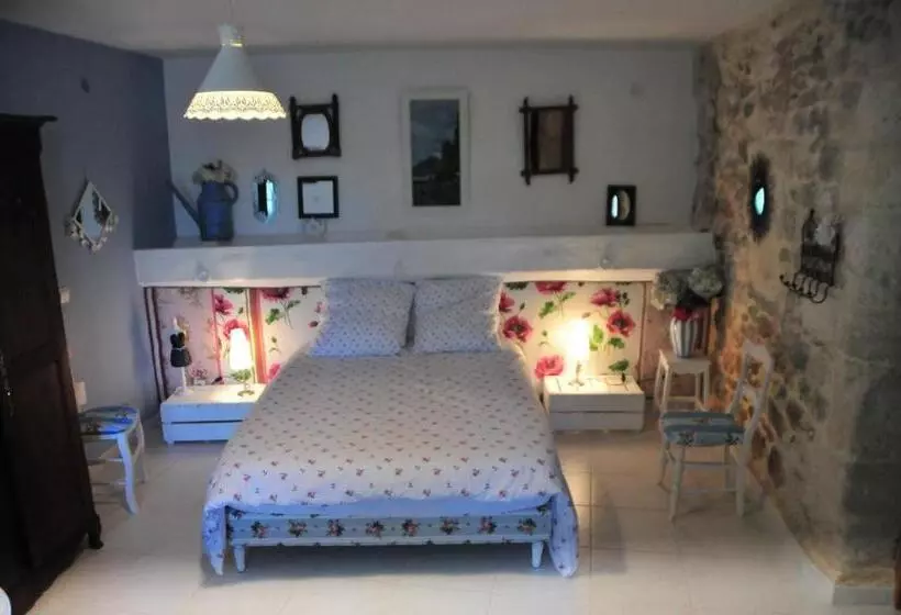 ベッドアンドブレックファースト La Voûte De Lapparan