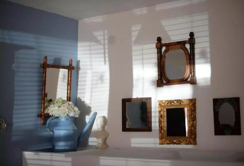 ベッドアンドブレックファースト La Voûte De Lapparan