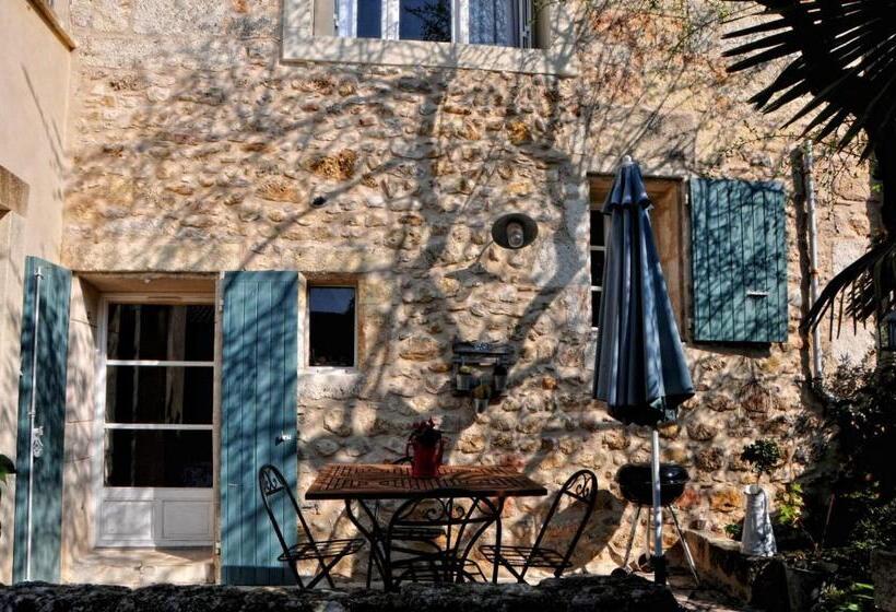 민박 La Voûte De Lapparan