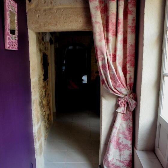 민박 La Voûte De Lapparan