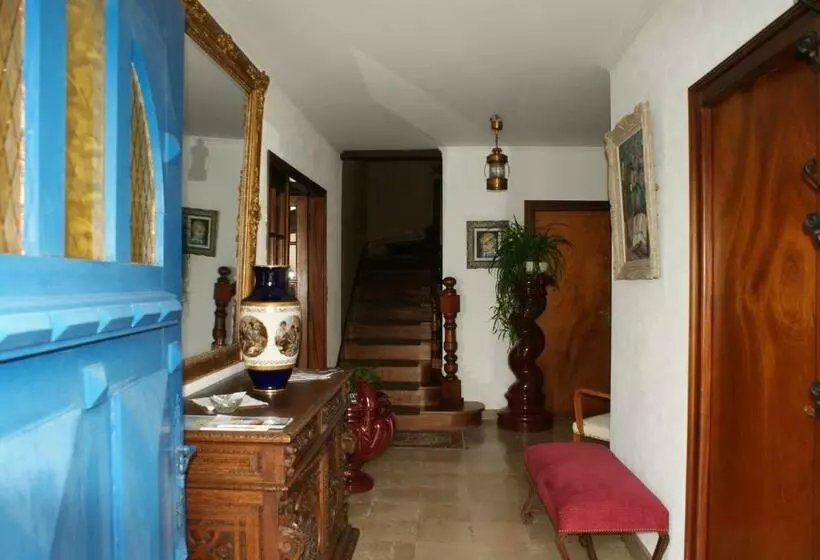 Aamiaismajoitus (B&B) Lantrennou