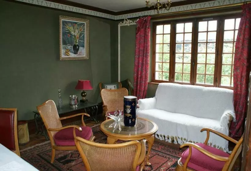 Aamiaismajoitus (B&B) Lantrennou