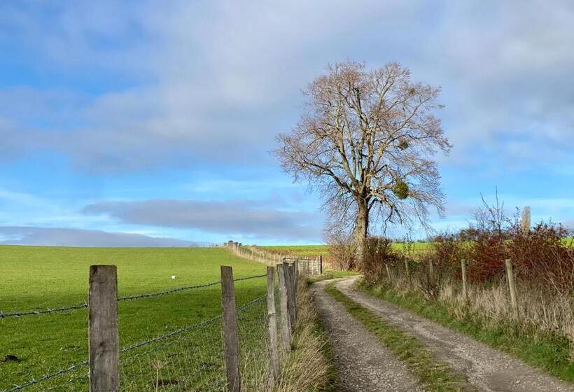 تختخواب و صبحانه Les Valcaprimontoises