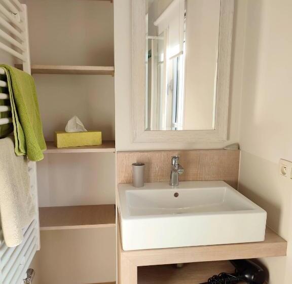 تختخواب و صبحانه Les Valcaprimontoises