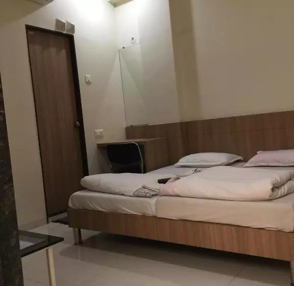 Hotelli Aaditya Palace