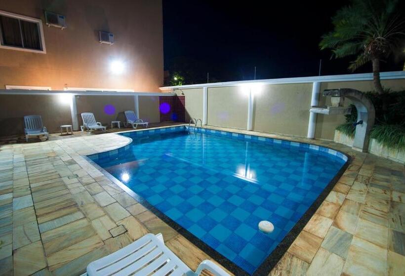 酒店 Centerminas Palace